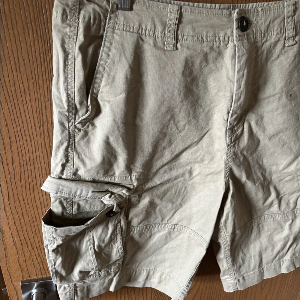 Men's Tan Khaki Cargo Shorts